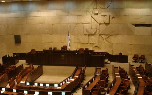 חרם אמנים בכנסת. דני קרוון דורש לכסות יצירה שלו במליאה