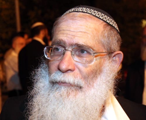 הרב לבנון לתלמידיו: אפשר להשאר באולם עם אטמי אזנים