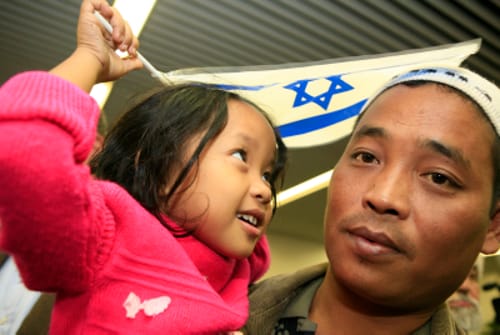 ח"כ דנון: "על ממשלת ישראל להביא את כל בני מנשה מהודו"