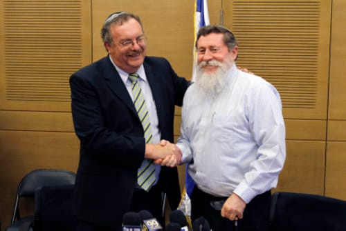 דעה: כשאין אמירה חדשה, גם איחוד השורות לא יועיל