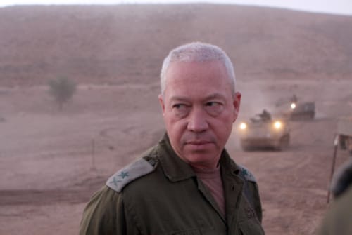 ברק החליט: גלנט לא יהיה רמטכ"ל. נווה ממלא מקום