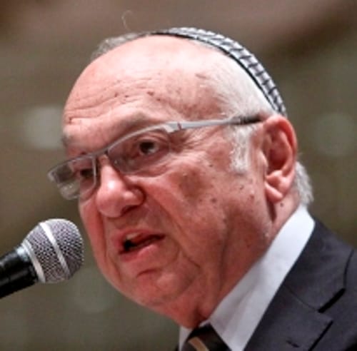 השר נאמן פועל לנקות את בית המשפט העליון