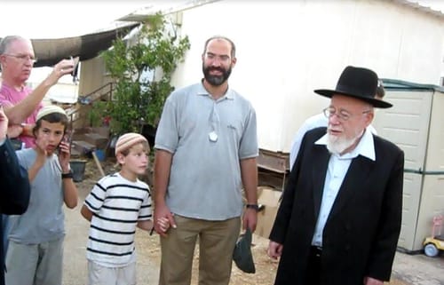הרב דב ליאור במיגרון: "ידעו האחראים כי יש דין ויש דיין!"