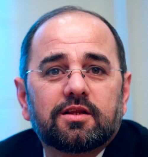 עובדי המועצות הדתיות יעברו קורסים לשיפור השירות