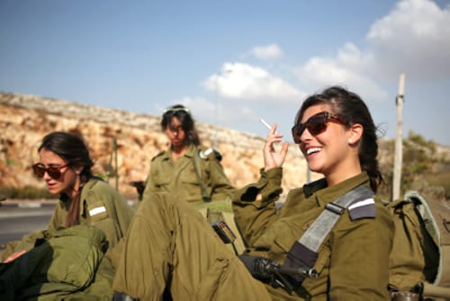 הרב אבינר: מה דעתי על גיוס בנות? אין לי דעה בנושא