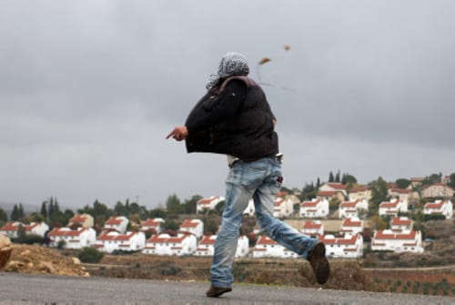 לא הגיע לכותרות: יידוי אבנים בעת פינוי מאחז בלתי חוקי