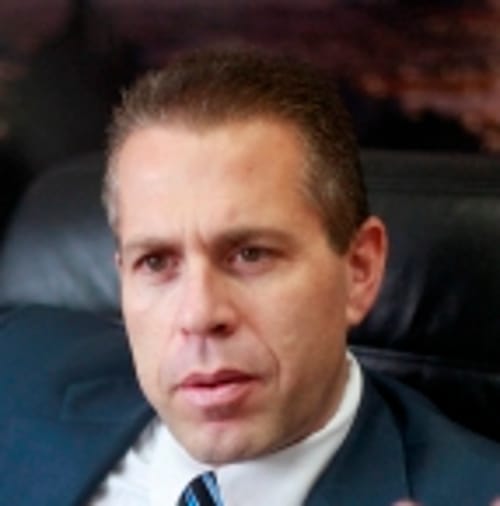האזינו: השר גלעד ארדן "מנבא" מה יאיר לפיד יגיד