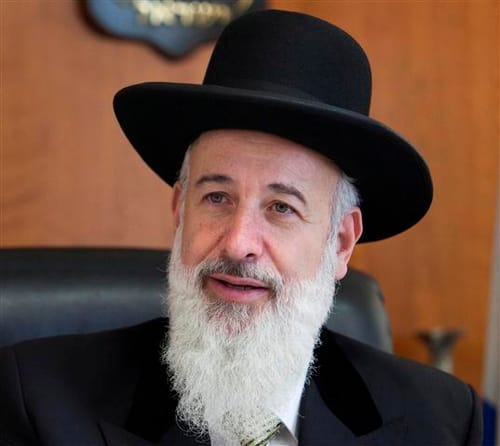 המשטרה: תשתית ראייתית להעמדת הרב יונה מצגר לדין