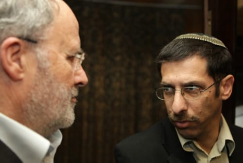 אורבך: הסיכויים של אורלב פוחתים; אורלב: טירון פוליטי