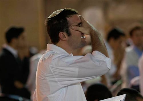 הכנסת אישרה סופית: בשנה הבאה יום כיפור בשעון קיץ