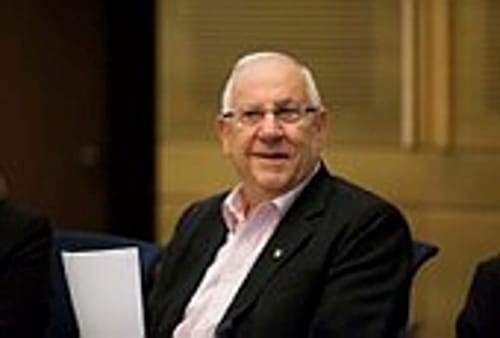יו"ר הכנסת היוצאת מבקר את חבריה