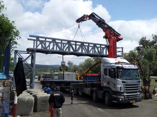 מתכוננים לל"ג בעומר: נשלמות ההכנות בציון רשב"י