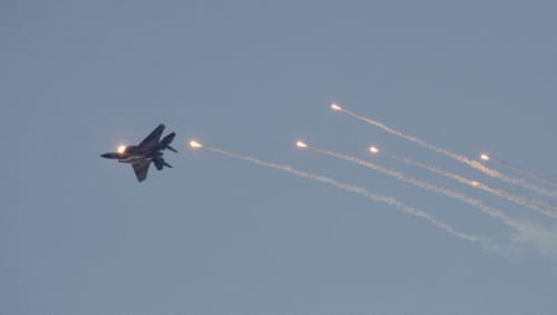 בעקבות הפיגוע: צה"ל הפציץ מפקדות ומחנות של צבא סוריה