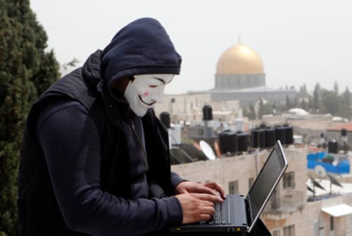 דונט שו"ת: הטריל את הרב בשאלה פרובוקטיבית ונעצר