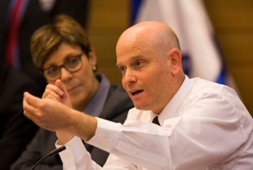 היועץ המשפטי של הכנסת: 'חוק הרב עמאר' בעייתי