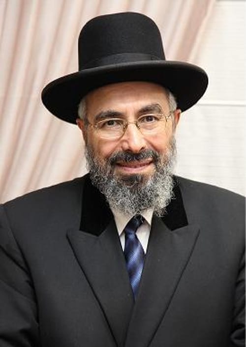 הרב ערוסי: אפעל נגד הדרת נשים במגזר החרדי