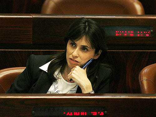 חוטובלי הולמת בנתניהו: לא נאפשר להחריב את הליכוד כמו שעשה אריק שרון