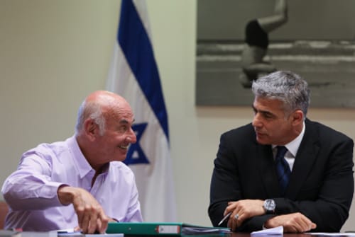 תגייסו את החרדים, אבל אל תנסו לשנות אותם