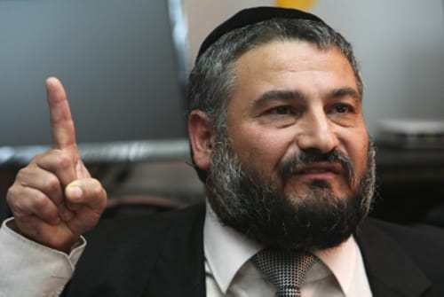 הבחירות בבית שמש: ראש העיר מחזר אחרי הקול הסרוג