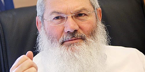 "אם הרב טאו לא תמך בבית היהודי, אז מה הטענות כלפינו?"