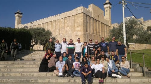 סוגרים מעגל: משפחת קובי ביקרה בחברון