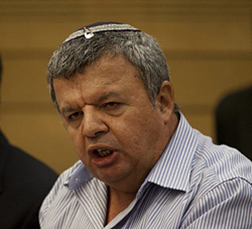 מחבלים ידו אבנים על ח"כ זבולון כלפה: "ניצלתי בנס"