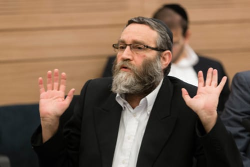 גפני נגד אריאל: מוכר את החרדים תמורת אינטרסים