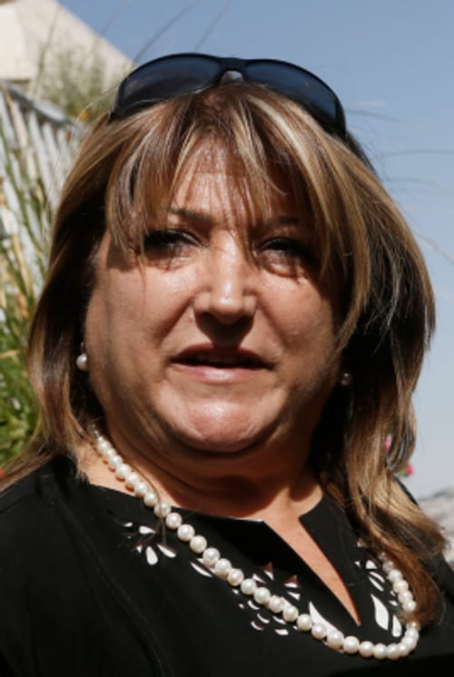 שולה זקן והרב פינטו סוחטים בתיקי משפט בהליך שערורייתי