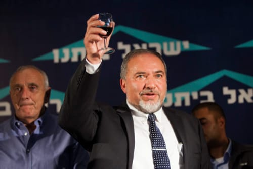 שביעי של פסח: חובה לשמוח כשהרשעים מתים