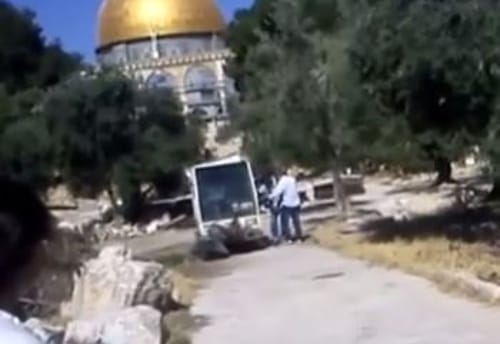 מזעזע: ערבים הופכים את מקום המקדש למזבלה