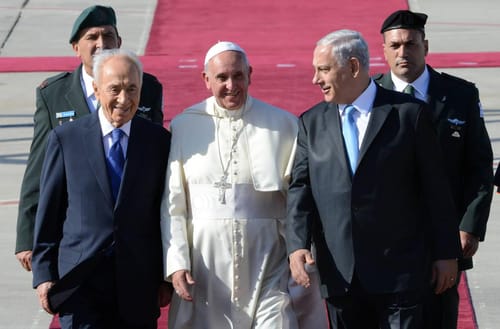 ראש הממשלה לאפיפיור: "ברוך בואך, הוד קדושתך"