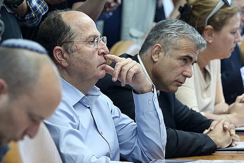 נתניהו לבוגי יעלון ויאיר לפיד: די להתקפות ההדדיות