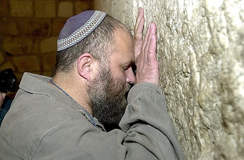 חודשיים מאסר על תנאי לשר לשעבר אפי איתם