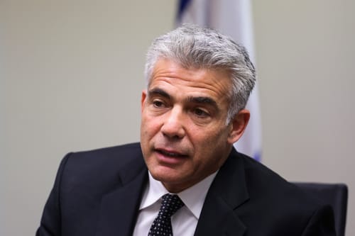 לפיד: אם הבן שלי היה מתחתן עם גויה זה היה מאוד מפריע לי
