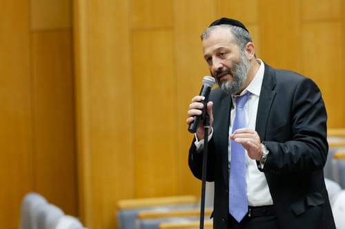 מסתמן: ש"ס לא תציב מועמד לרבנות ירושלים
