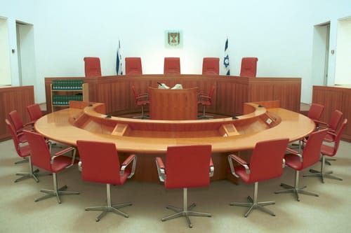 בג"צ דחה את העתירה נגד הבחירות בירושלים