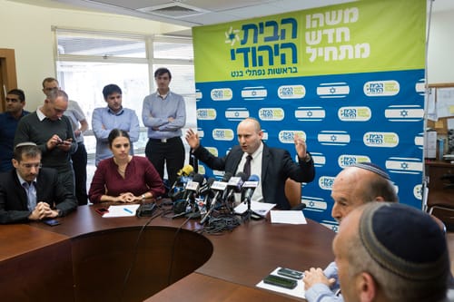 מדוע נפגש ראש לשכת בנט עם הרב עמאר?