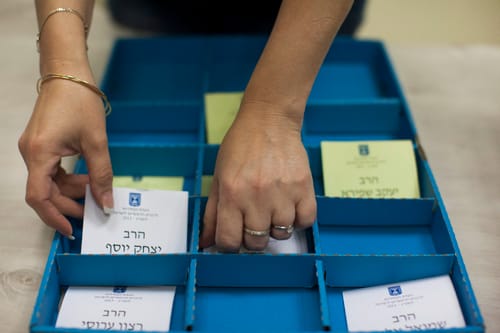 הערב האחרון: אלה הרבנים שנותרו במירוץ