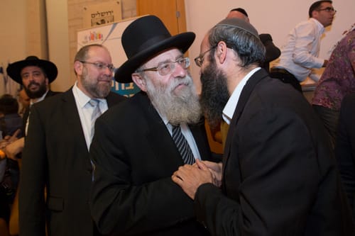 מועצת הרבנות האריכה את כהונתו של הרב שטרן
