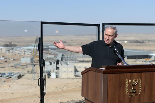 נתניהו בעיר הבה"דים: אני שר אוצר ויהיו תקציבים