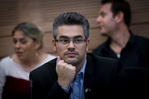 ח"כ מ'יש עתיד' העיד בפרשת 'ישראל ביתנו'