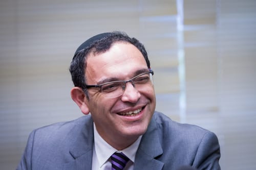 גם ח"כים ביש עתיד תוקפים את הרב נויבירט