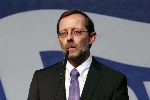 פייגלין לנתניהו: תן לי לעלות עם בני להר הבית