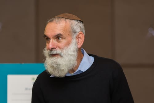 הרב רונצקי יוצא ל'בית היהודי' בהימלאיה