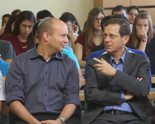 בוז'י תקף את בנט: חציתם קווים אדומים