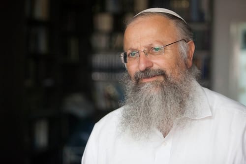 הרב שמואל אליהו בשו"ת בנושא הרב מהצפון