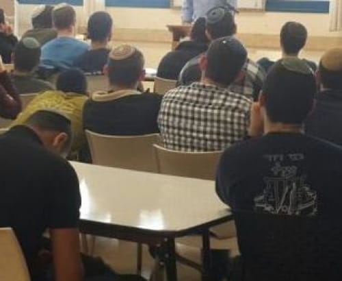 מהו באמת ערכן של המכינות הקדם צבאיות?