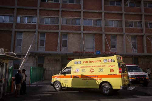 פיצוץ רכב בנס ציונה: נהג נפצע קשה מכוויות