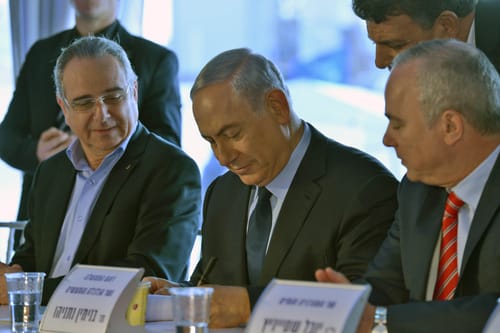 נתניהו חתם על סעיף 52; מתווה הגז יוכרע בבג"צ