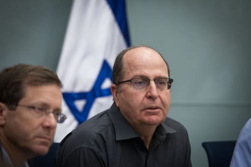יעלון לא נוזף באיזנקוט: "מגבה את דבריו"